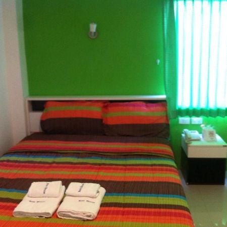 Boss House Pansiyon Nakhon Si Thammarat Dış mekan fotoğraf