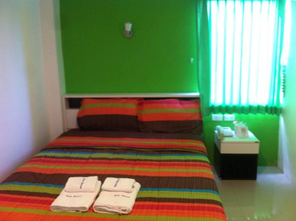 Boss House Pansiyon Nakhon Si Thammarat Dış mekan fotoğraf